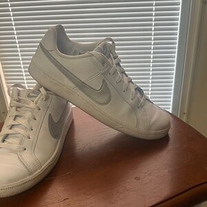 Nike Classic White and Gray Sneakers